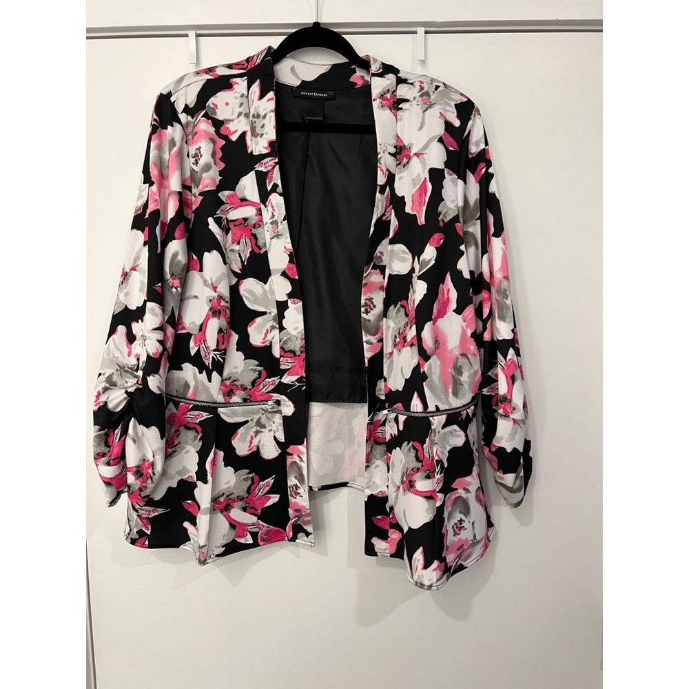 Ashley Steward Pink Flowers Open Blazer Sz 22/24